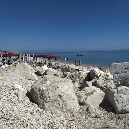 La Perla Sul Mare Porto SantʼElpidio